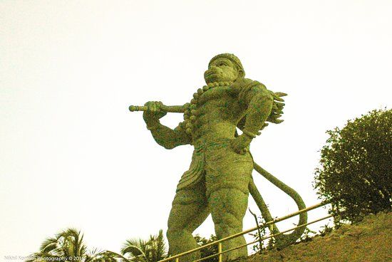 Ezhimala Hanuman Statue